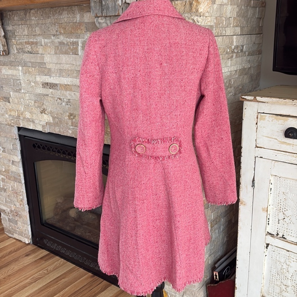 Cabi Madison Avenue pink tweed double breasted coat fringe hem gold hardware - Picture 11 of 16